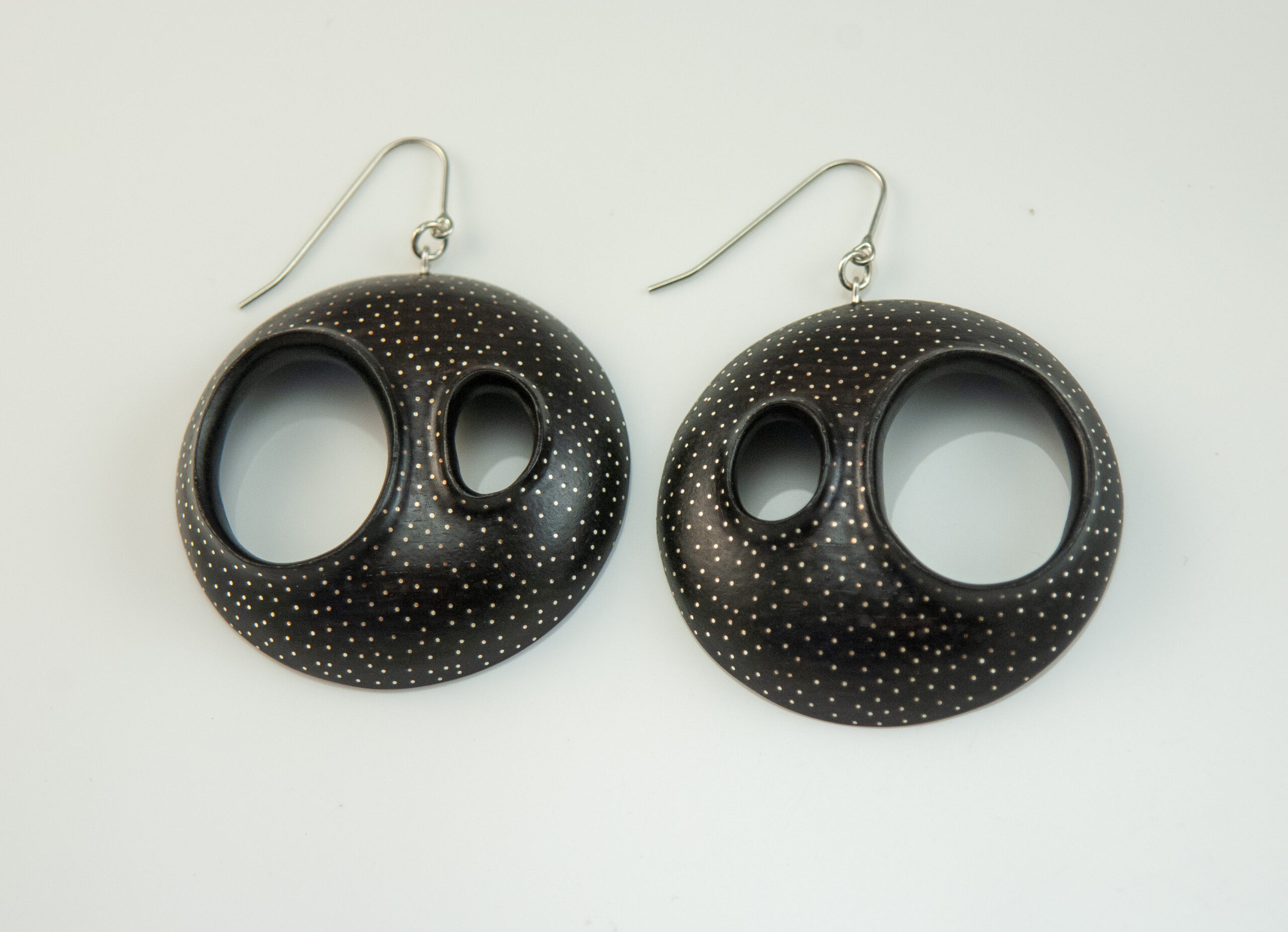 Disc Earrings 10